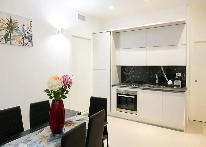 Regina Prive * Lecce